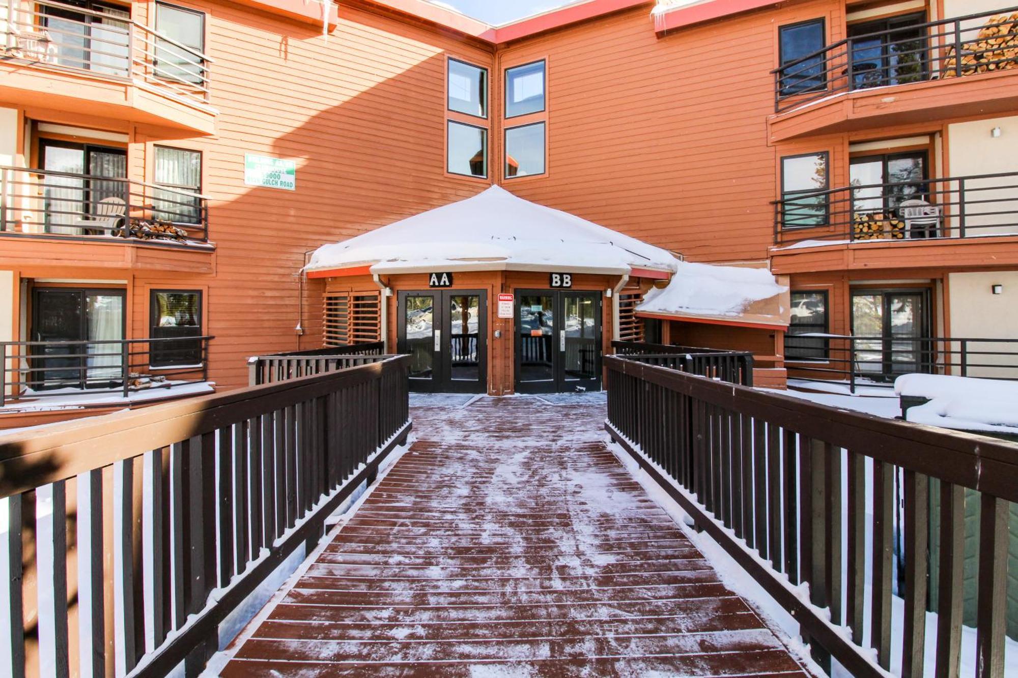 Buffalo Village Condo & Treetop Hideaway Силвърторн Стая снимка